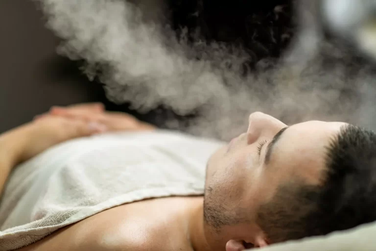 KsheeradhoomamHerbal Steam Facial